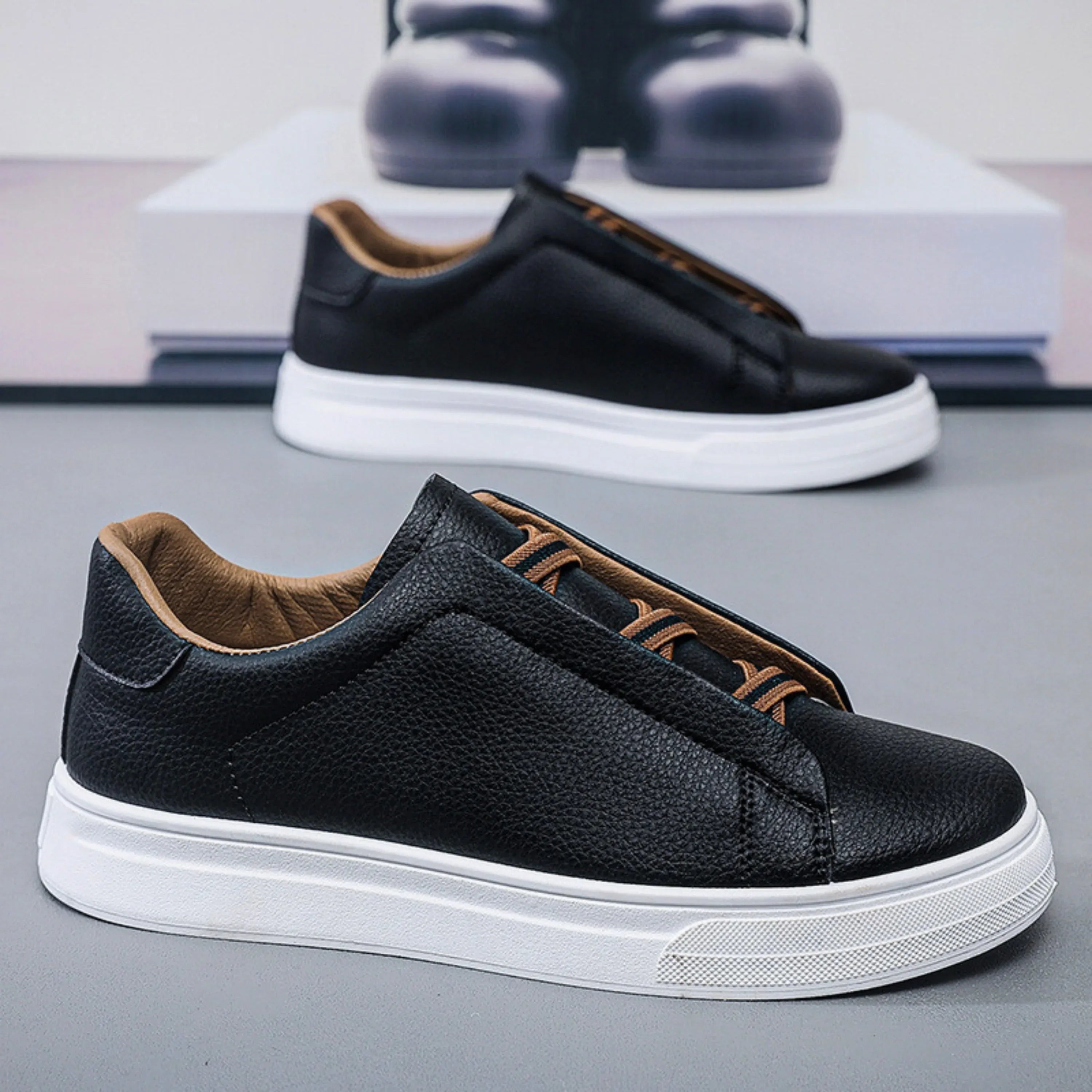 HENDERSON™ | Men's Slip-On Trainers