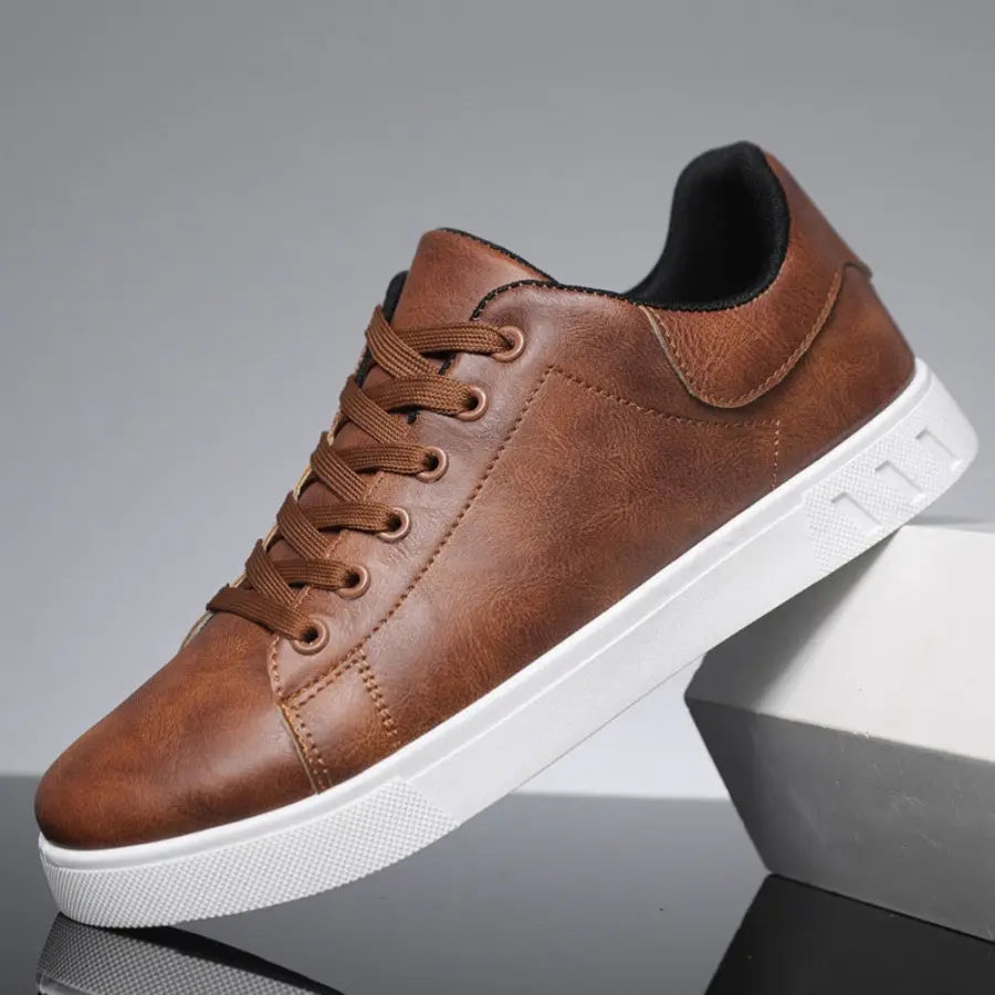 HENDERSON™ | Leather Trainers