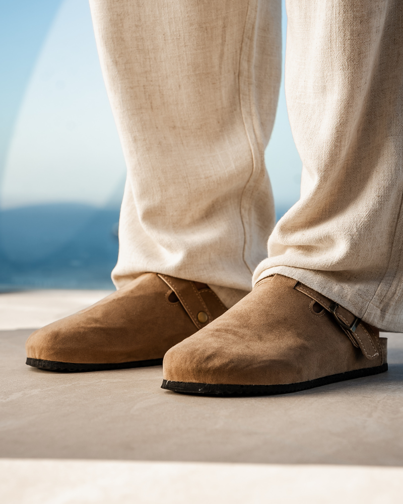 HENDERSON™ | Suede Clogs