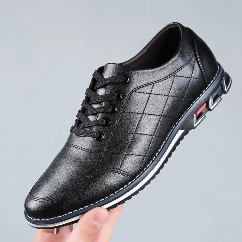 HENDERSON™ | Wide-Fit Shoe