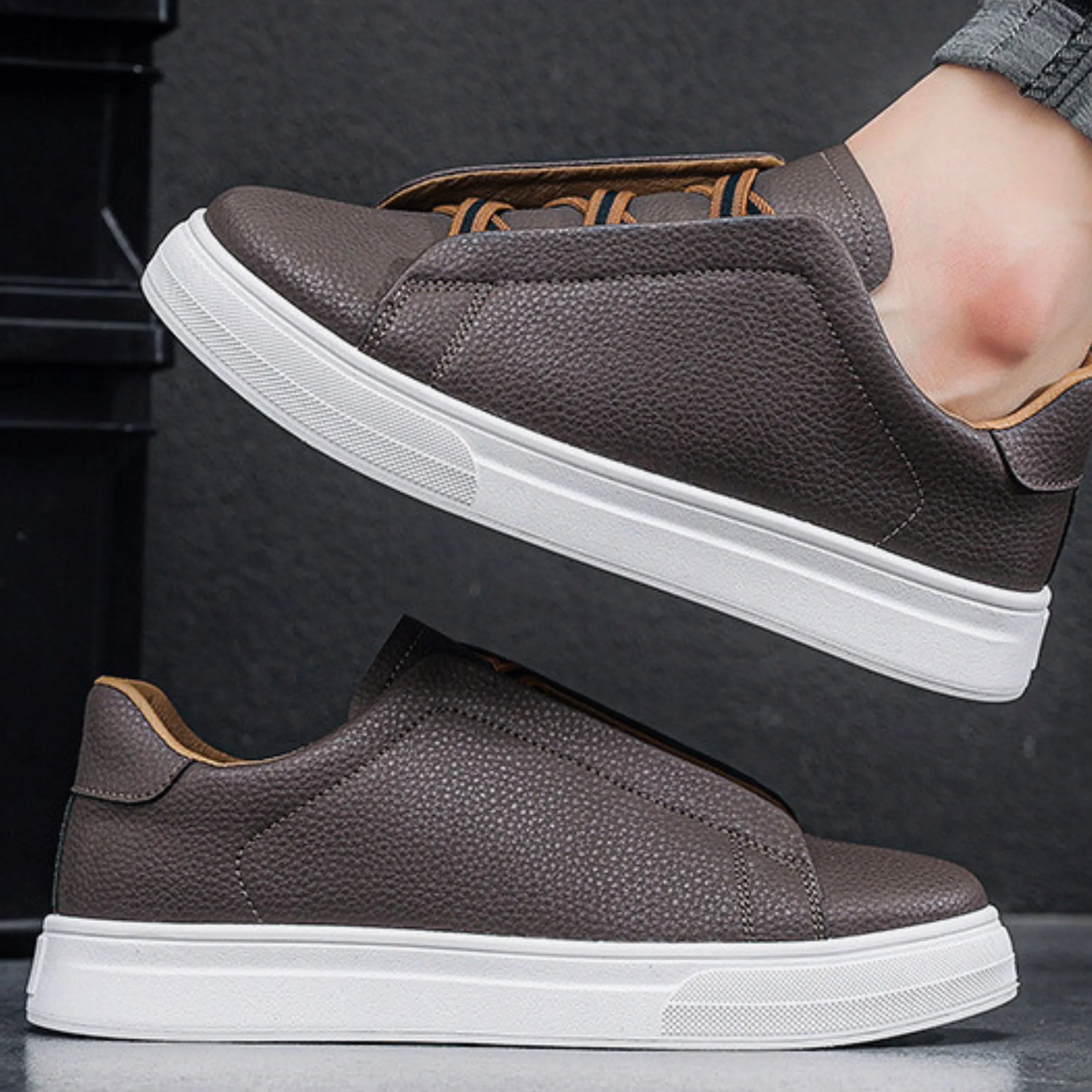 HENDERSON™ | Men's Slip-On Trainers