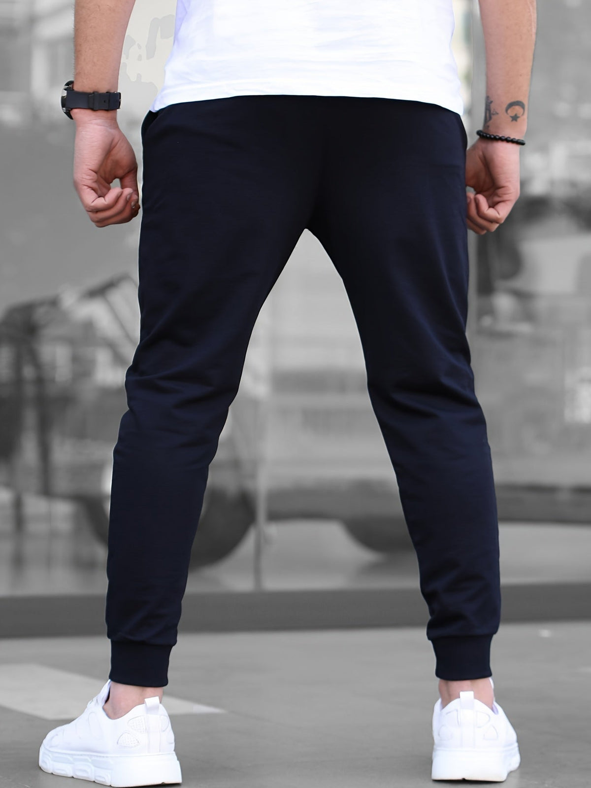 HENDERSON™ | Multi-Pocket Skinny