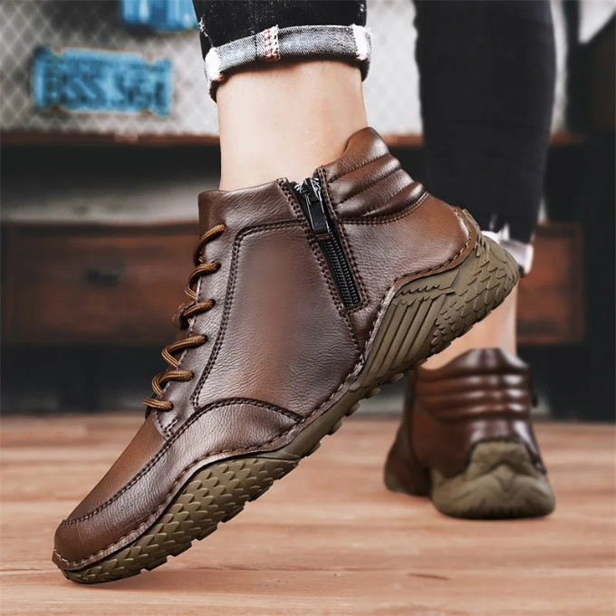 HENDERSON™ | LEATHER ANKLE BOOTS