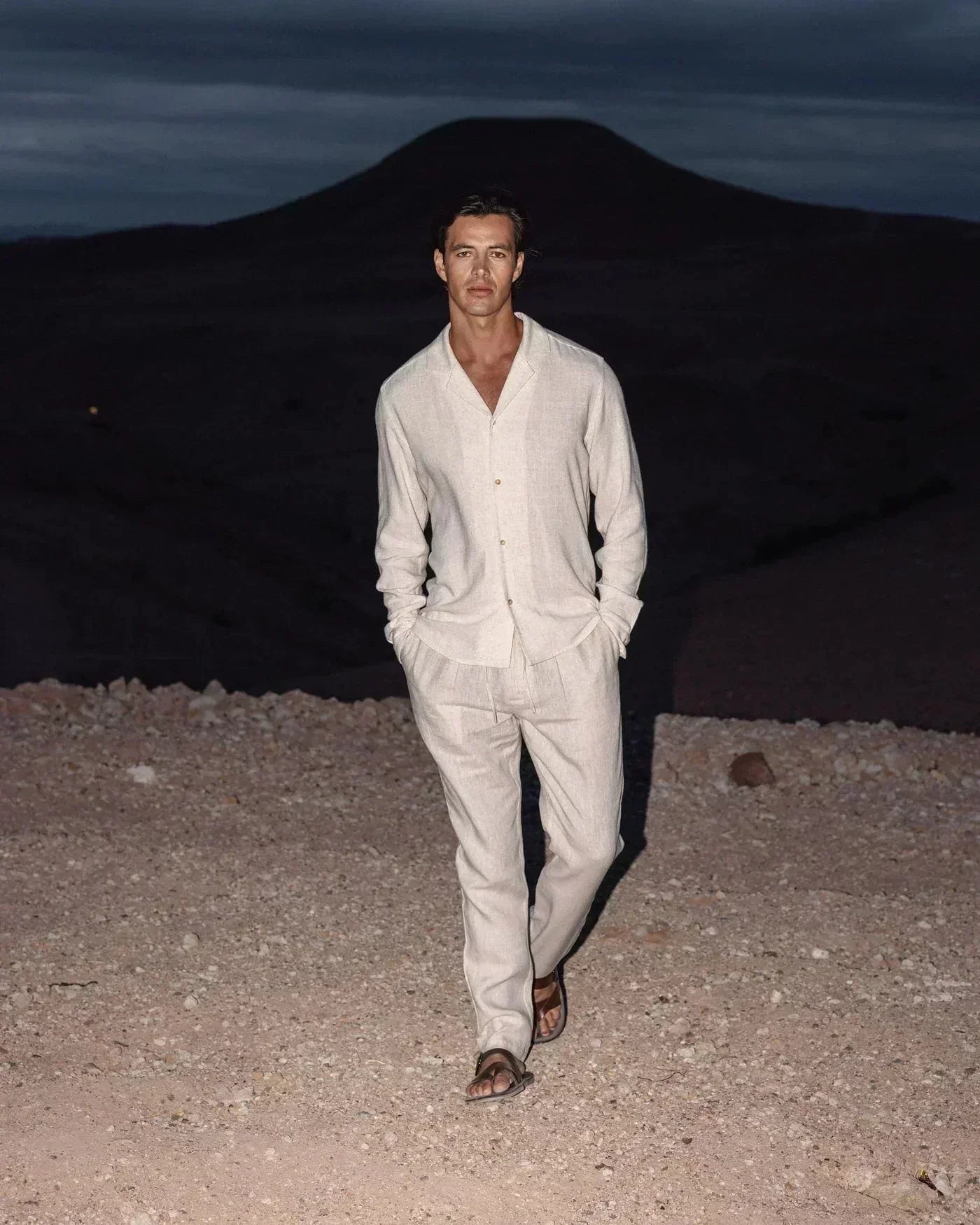 HENDERSON™ | Linen Set