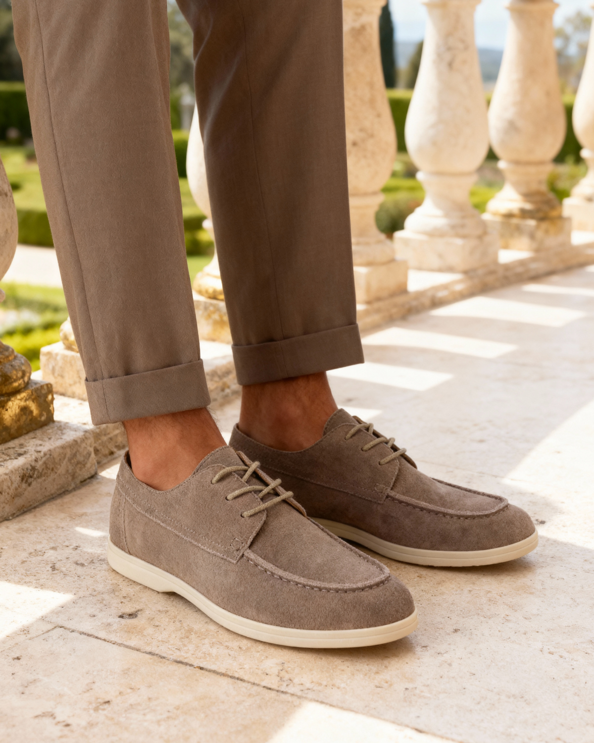 HENDERSON™ | Suede lace-up shoes