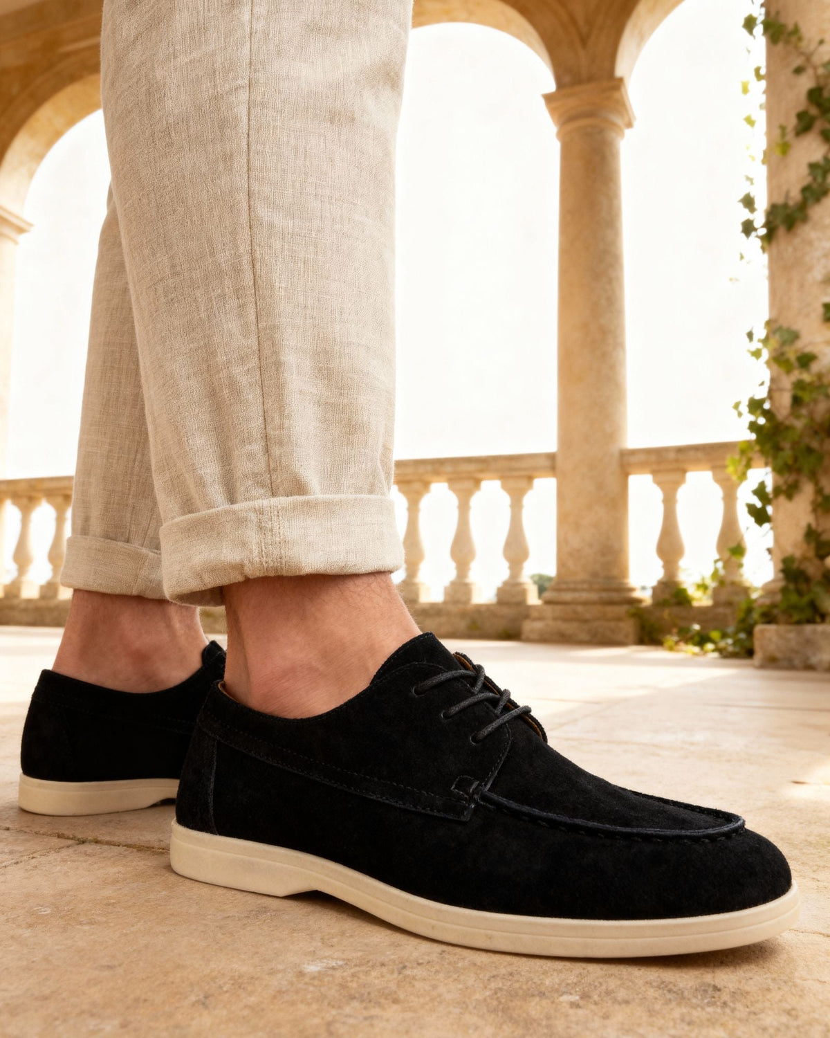 HENDERSON™ | Suede lace-up shoes