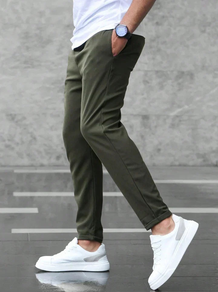 HENDERSON™ | Slim-Fit Trousers