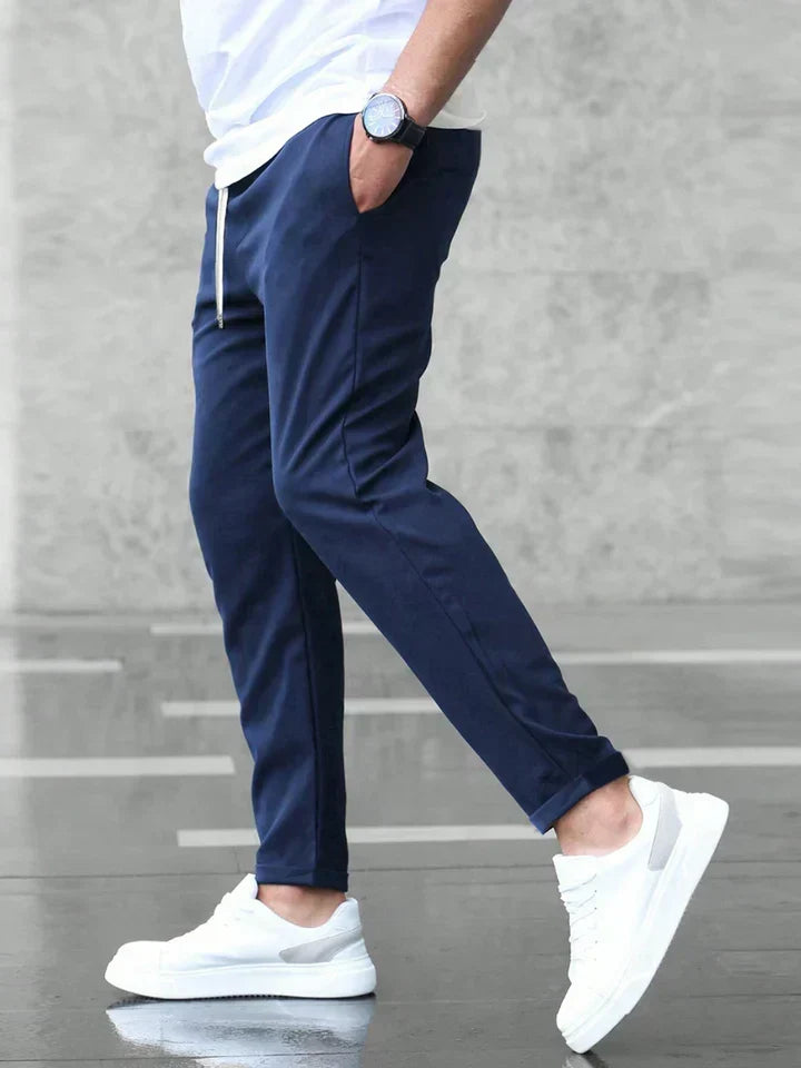 HENDERSON™ | Slim-Fit Trousers