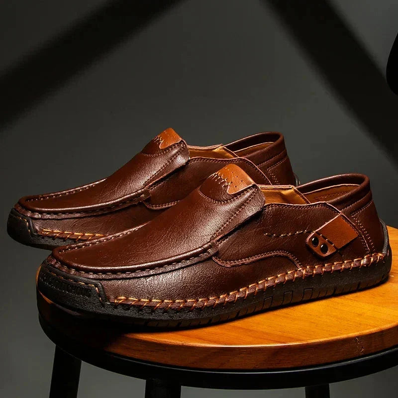 HENDERSON™ | Polished Leather Loafer