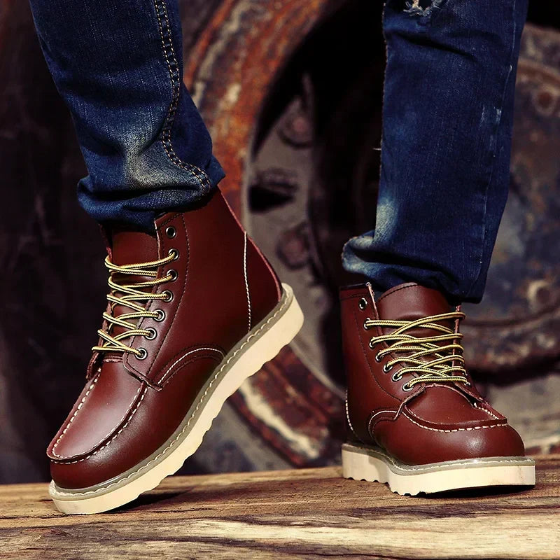 HENDERSON™ | CLASSIC LACE-UP BOOTS