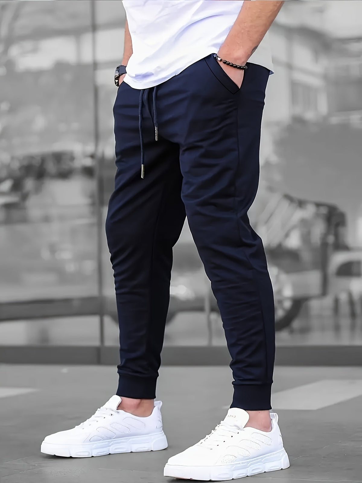 HENDERSON™ | Multi-Pocket Skinny
