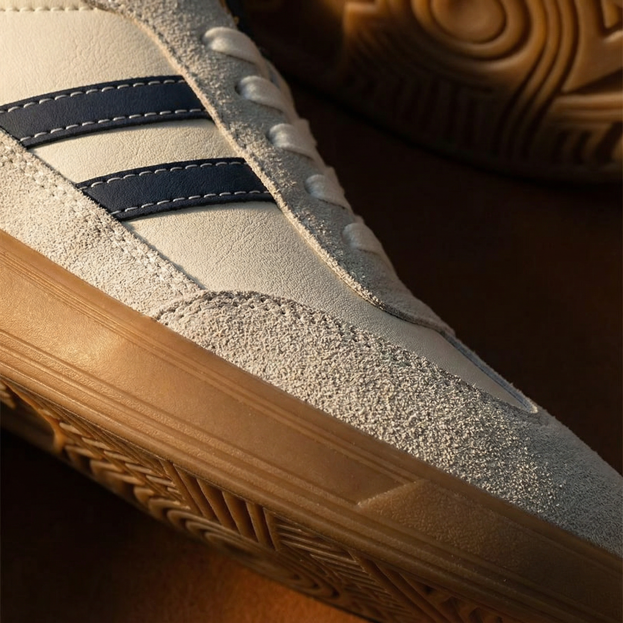 HENDERSON™ | Panel Walking Sneaker
