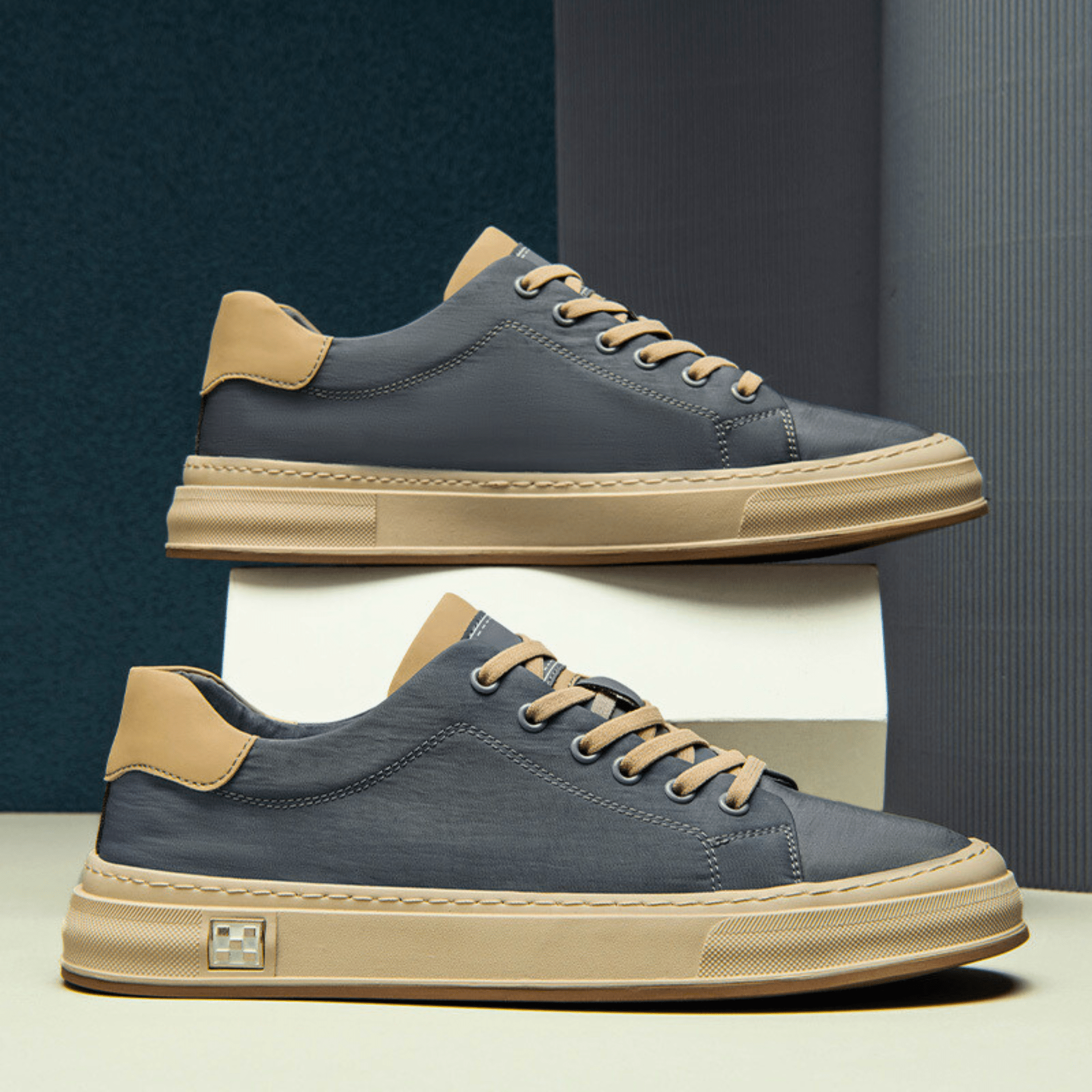HENDERSON™ | Canvas Trainers